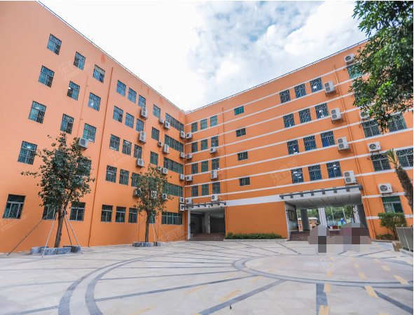 學(xué)?？照{(diào)集中控制系統(tǒng)